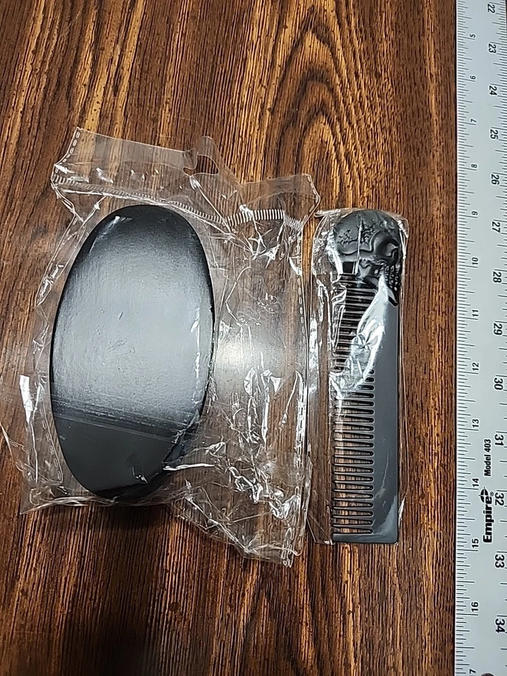 Cepillo para barba y peine para barba metal scull negro para hombre aseo nuevo relleno de medias Foto 2 de 3