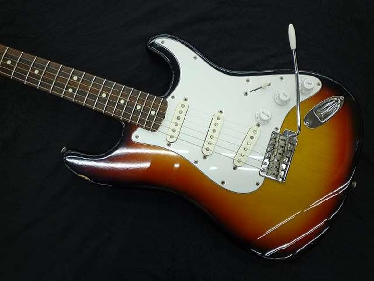 ギター Fernandes THE REVIVAL RST-50 '64 FERNANDES The Revival RST-50 '64 Model ST Type Electric