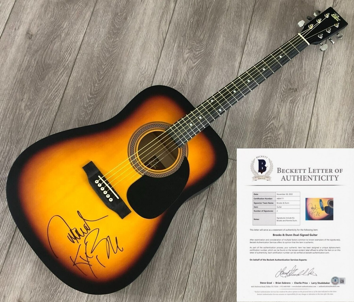 BROOKS DUNN KIX RONNIE SIGNED ACOUSTIC GUITAR w/EXACT PROOF