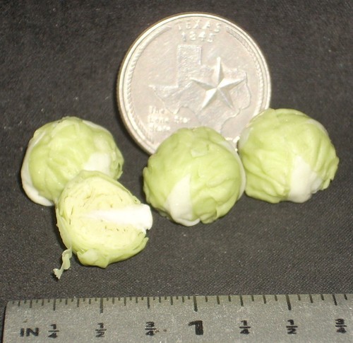 Cabbage Heads & 1/2 1:12 Food Garden Farm Market Miniature Crate Vegetables 7029 - Picture 3 of 7