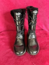 Girls size 4M Winter Boots