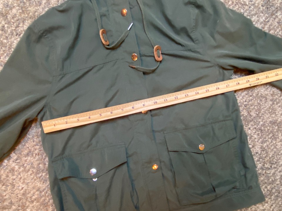 Forever 21 Women’s Size Small Army Green Twill Jacket Full Zipper Coat