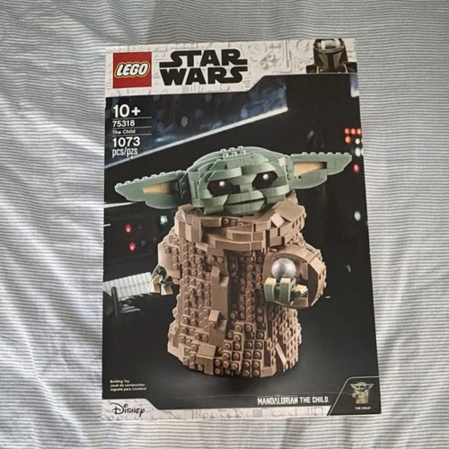 LEGO Star Wars Mandalorian The Child 75318 Complete Set 1073 Pieces Box