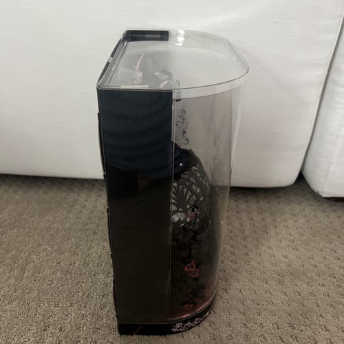 Monster High Draculaura Puppe, Vampir Herz extravagantes schwarzes Ballkleid (HRC14) - Bild 5 von 5