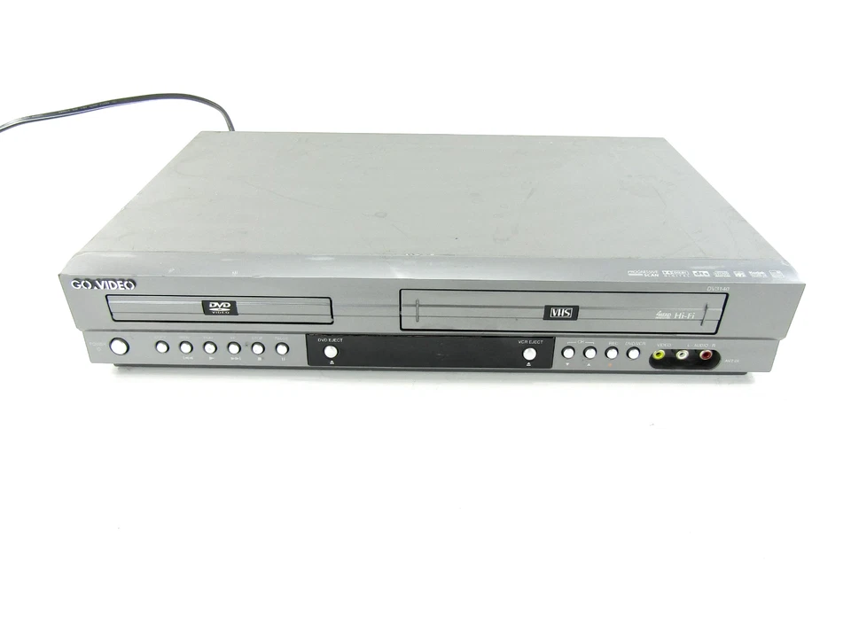 Go Video DV3140 DVD Player / Video Cassette Recorder ("VCR") w/ Remote Control - Image 2 of 4