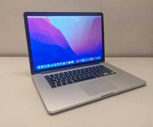 MacBook Pro Retina 15" 2015 | 256GB SSD 16GB RAM 2.2GHz i7 | MS Office