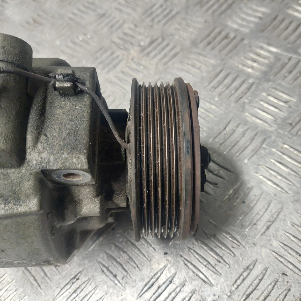 Bomba compresora aire acondicionado aire acondicionado Mitsubishi Outlander DI-D 2011 2.2 AKS200A413 Foto 4 de 4