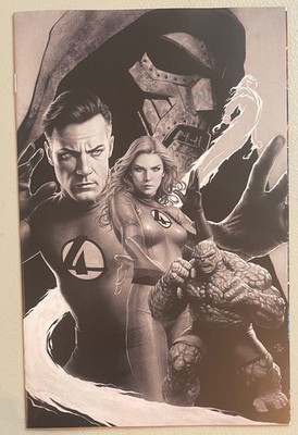 Fantastic Four #1 SDCC Retailer Exclusive Grayscale Virgin Adi Granov Ltd 555 NM