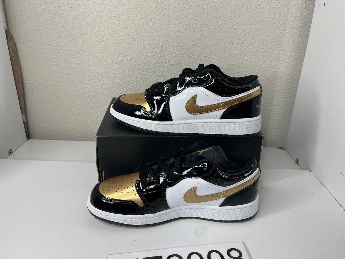 Gold nikes shop for kids