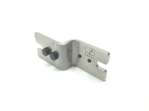 Bosch Rexroth Offset Mount Conveyor Bracket 40mm x 100mm - Picture 6 of 7