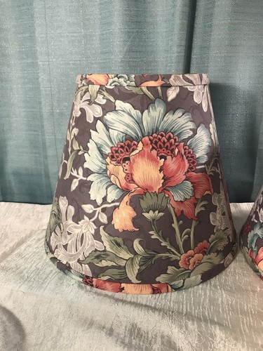 Vintage One Gorgeous Lampshade Floral Pink Grey Green Fabric 10x11 in - 第 1/7 張圖片