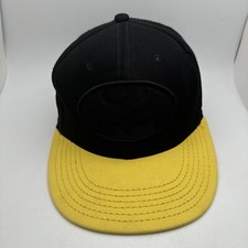 Batman Men's Snapback Hat Black Yellow Embroidered Logo Cotton Polyester GR16