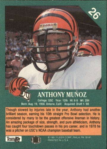 1991 Fleer Football Card #26 Anthony Munoz - Picture 2 of 2