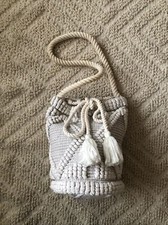 SOUTH BEACH @ ASOS Ivory White TEXTURED DUFFLE BARREL BEACH BAG + ROPE HANDLE