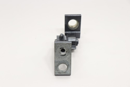 VOLKSWAGEN PASSAT 2012-2022 BISAGRA PUERTA TRASERA IZQUIERDA SUPERIOR E INFERIOR OEM GRIS_2R2R - Imagen 7 de 11
