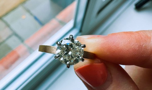 Stunning 1.78ct Diamond Brushed Gold 14ct & 950 Engagement Ring - H/VS2 Size M - Picture 7 of 9
