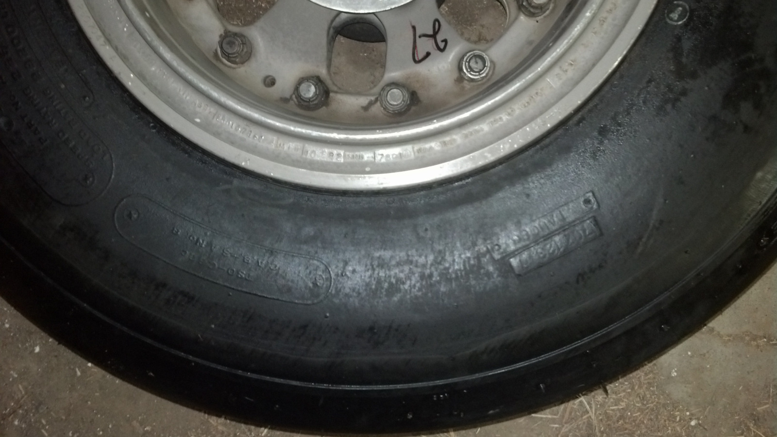 Bridgestone Aircraft Tire 40x14 24ply With B737 Main Wheel and