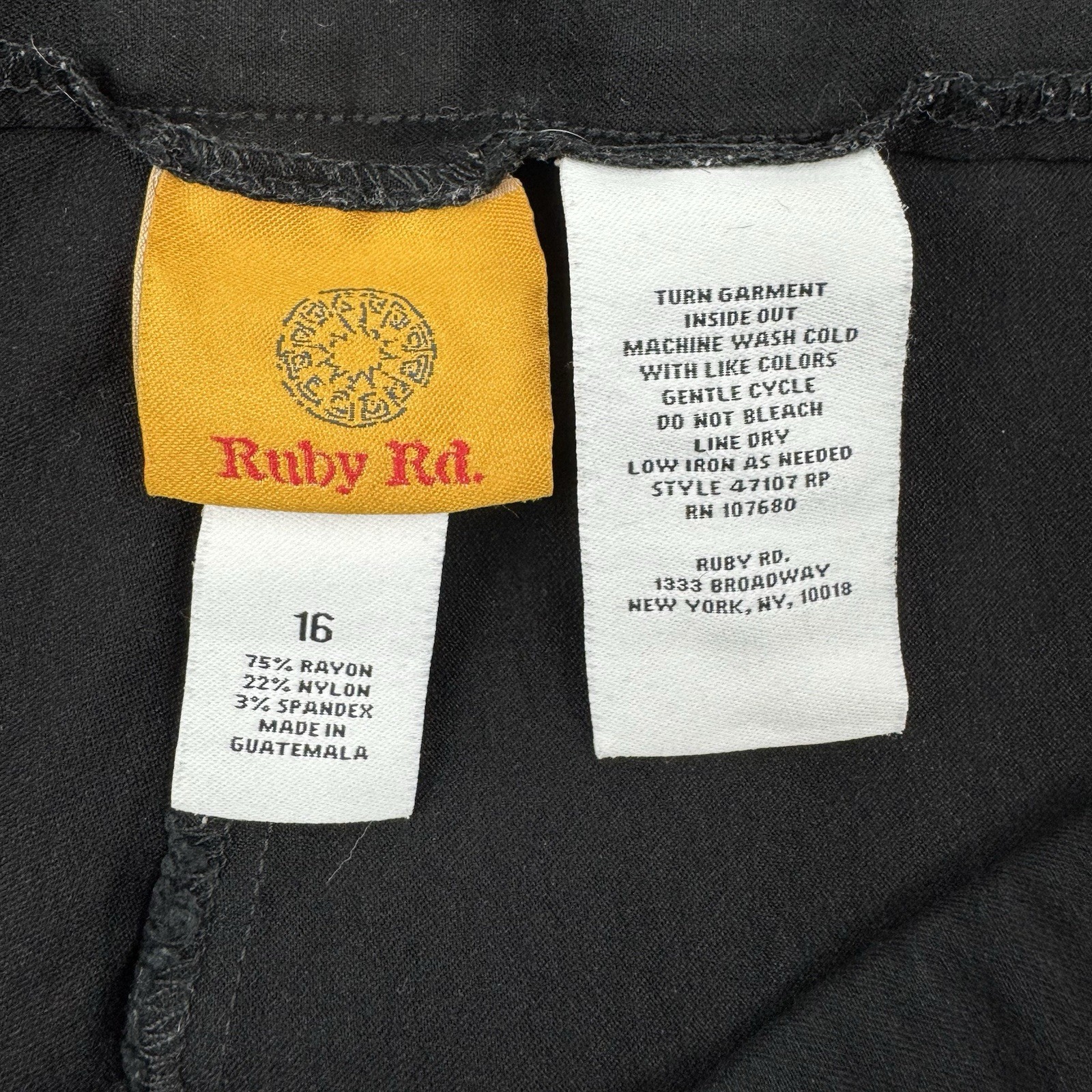 RUBY RD. Womens Pullon Stretch Black 11" Shorts -… - image 3