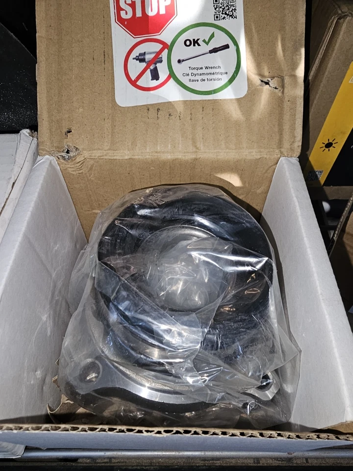 Conjunto de buje y cojinete de rueda trasera izquierda para Toyota Tacoma 2005-2020 Foto 2 de 2