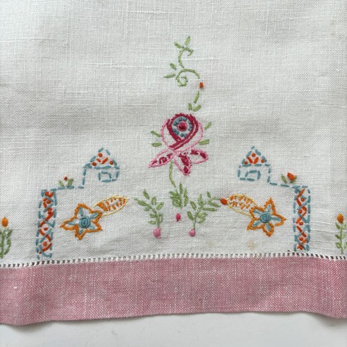 Embroidered Cottagecore Linen Tea Towel Shabby Decor Vintage Fingertip Farmhouse - Picture 4 of 5
