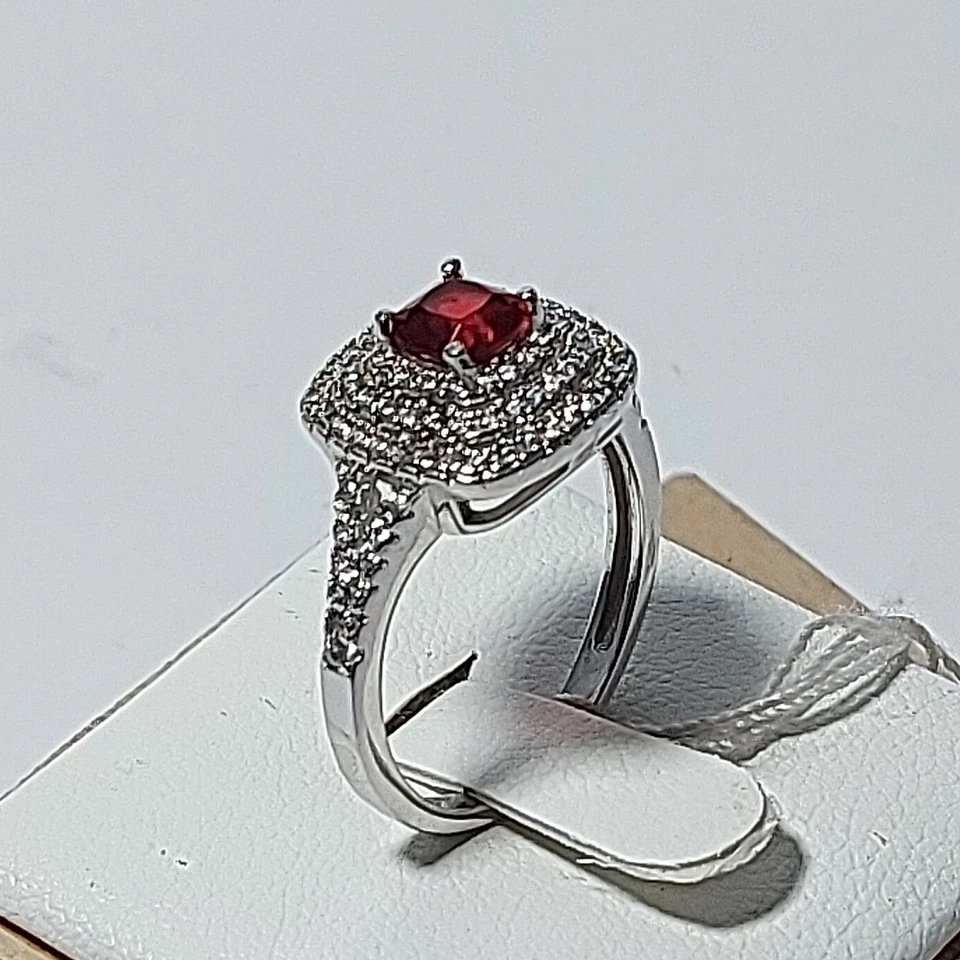 Anello donna argento925 elegante bianco zircone rosso rubino pavé contorno gambo - Immagine 4 di 4
