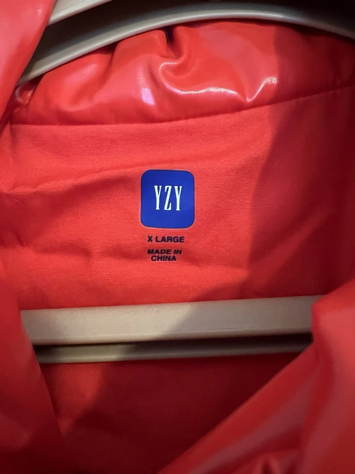 Yeezy Gap Round Jacket Mens XL Red Hi 94 Streetwear Oversized Puffer NWOT - Image 3 of 4