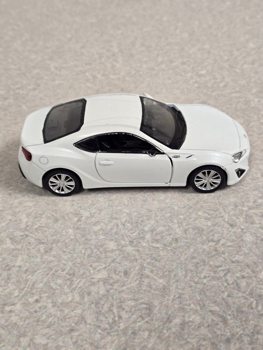RMZ City 1:36 Scale Die-Cast Alloy White Toyota 86/Scion FR-S Toy