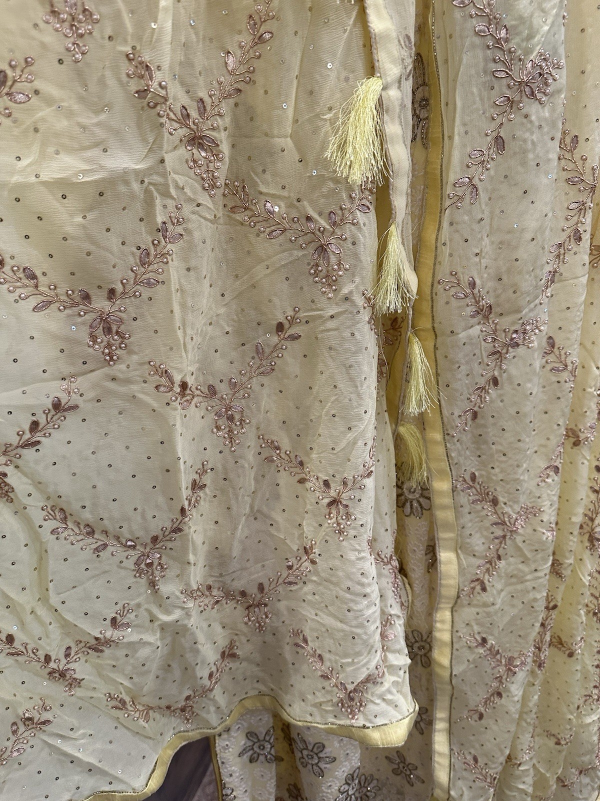 Women’s Gently Worn Once Lucknowi Suit - image 3