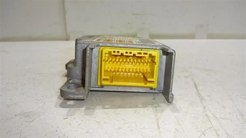 Airbag Control Module From 7/97 8093526790 Fits 1998-2002 Honda Passport 666083 Foto 3 de 4