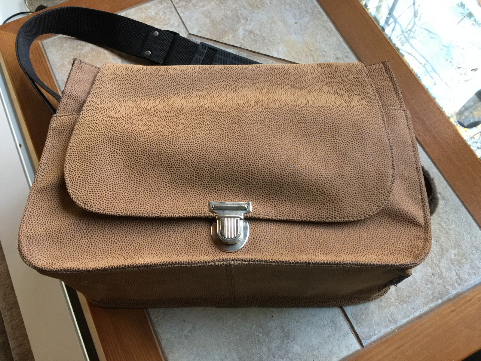 Puchi Bag PuchiBag Designer Pet Small Dog Cat Faux Leather Tote Carrier