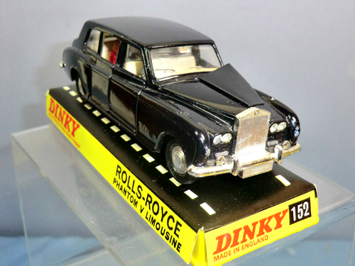 DINKY TOYS No.152 ROLLS ROYCE PHANTOM V LIMOUSINE WITH PASSENGERS VN MIB - Picture 4 of 11