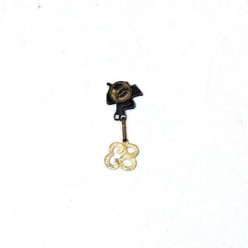 Vintage Western Cowboy Horse Saddle Lapel Pin 1983 - Picture 5 of 5