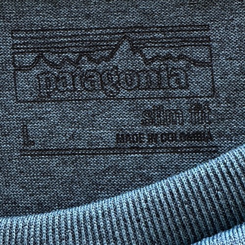 Patagonia Hybrid Pocket Responsibili-Tee Mens L Fits S/M Green SS 52675 - Picture 9 of 10