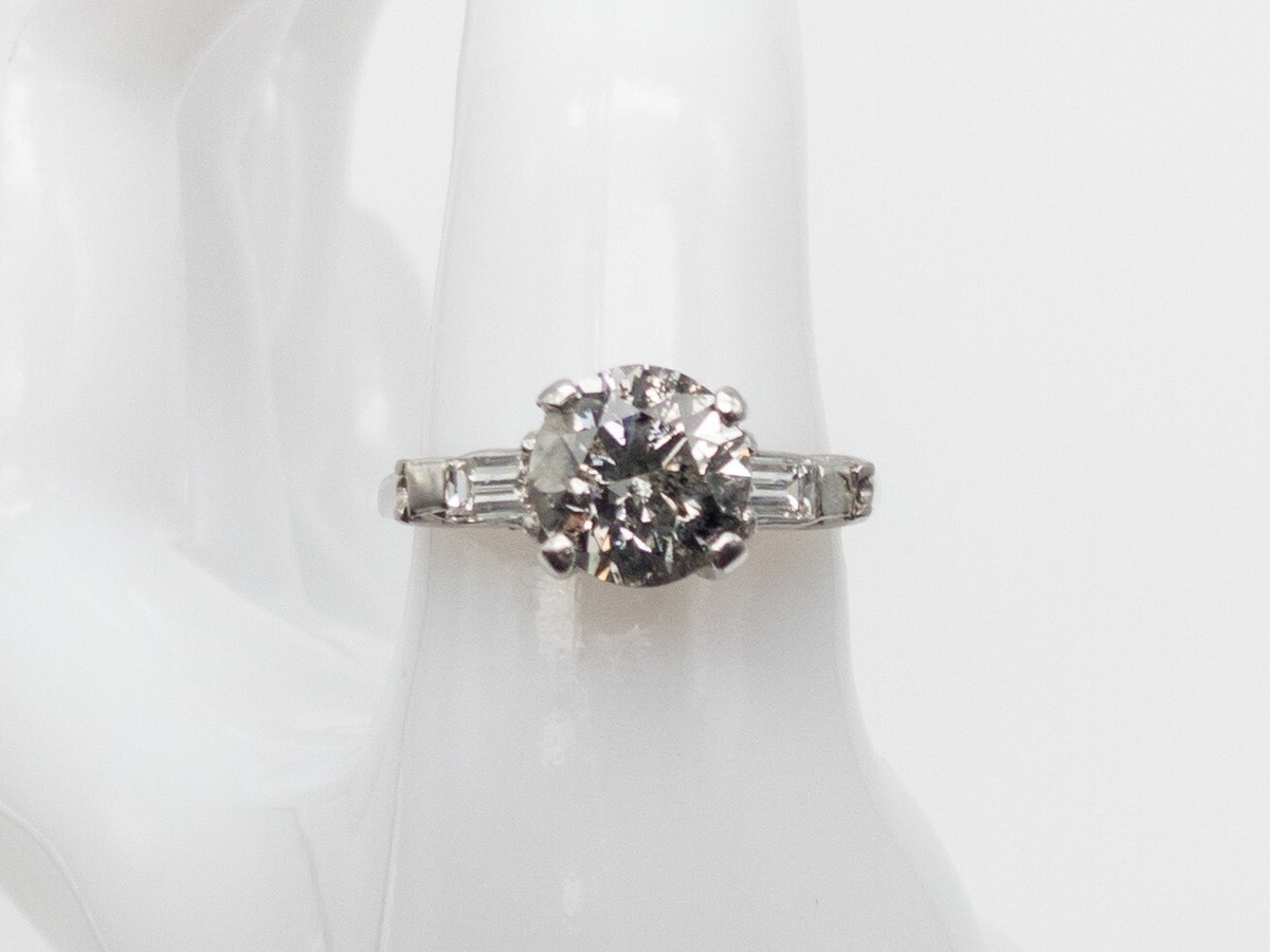 Vintage 1950s $30,000 SI1 Round Brilliant Diamond Platinum