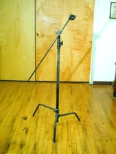 AVENGER TURTLE BASE C-STAND 22 BLACK w. GRIP HEAD & GRIP ARM KIT EXTENDS TO 126"