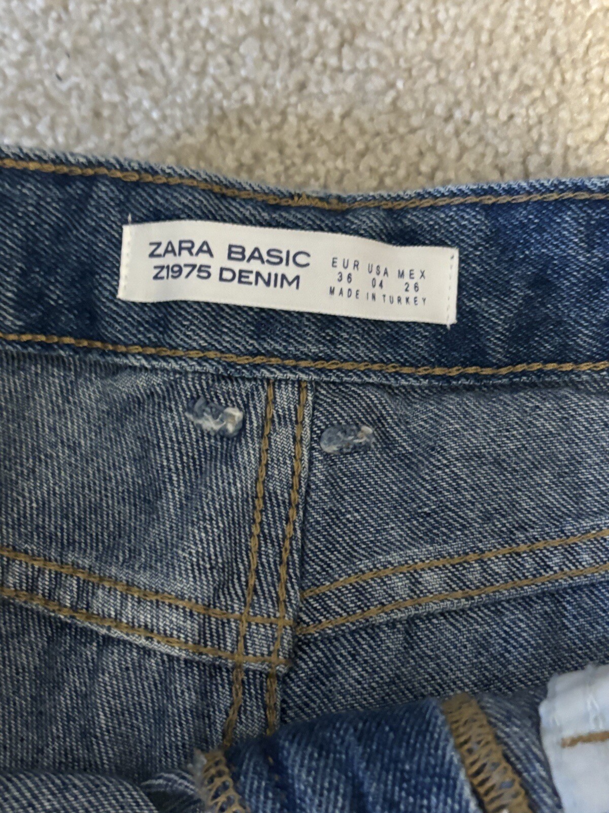 Zara Basic Denim shorts Sequin Beaded Details Siz… - image 4