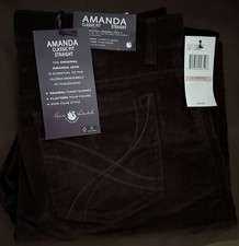NWT Gloria Vanderbilt Women's Amanda Classic Fit Tapered Corduroy Brown 10