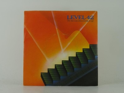 LEVEL 42 THE SUN GOES DOWN (LIVING IT UP) (8) 2 Track 7'' Single including Pictur