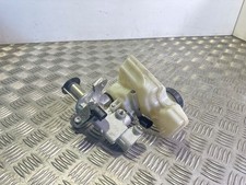 Maître-cylindre de frein Volkswagen PASSAT