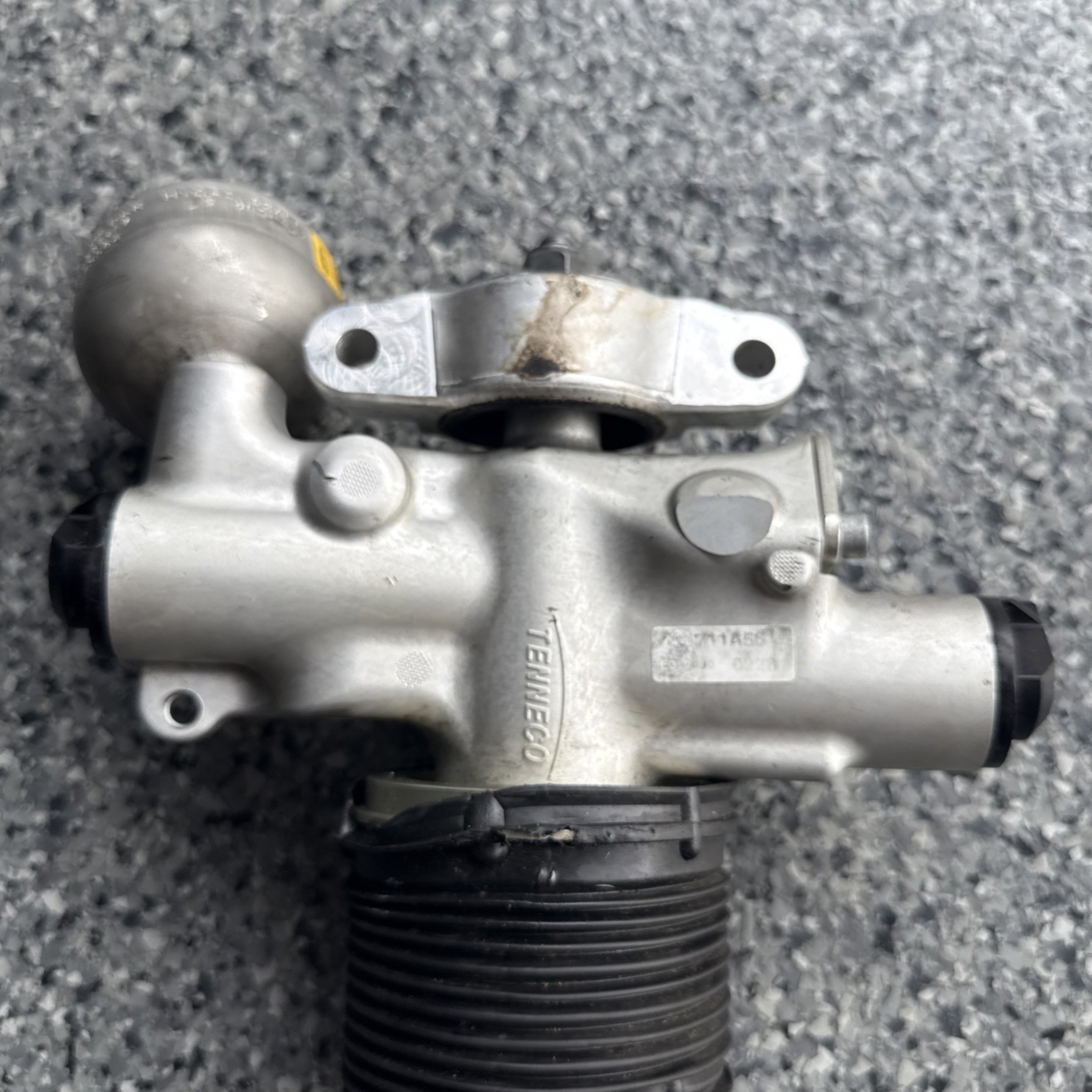 2015-17 MCLAREN  650S SPIDER FRONT SHOCK STRUT ASSEMBY 