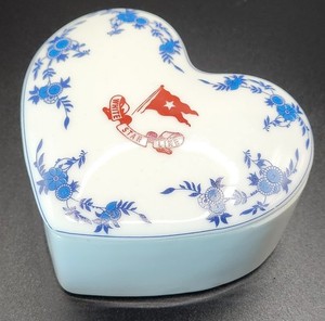 RMS Titanic Authentic Replica Red White Blue Heart Shaped Trinket Box 3.5" wide