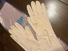 vintage "Elvette Royal" gloves, a brand often associated with Dawnelle Pale Pink