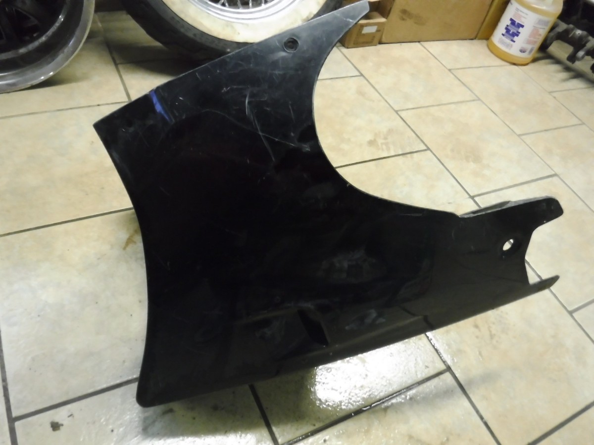 88-93 Kawasaki Ninja ZX600C ZX6 Front Lowe Belly Fairing