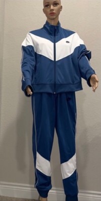 nike female sweat suits