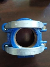 Smith-Blair 313-00035414-000.  2" IP 2.97-3.54. Saddle Clamp. New No Box.