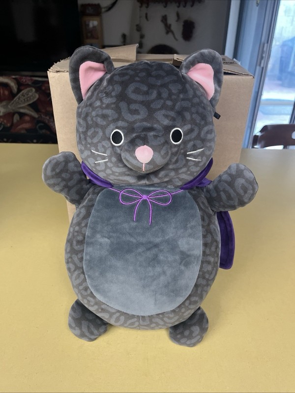 Squishmallows Halloween 14” XIOMARA Panther Cat  Vampire HUGMEE With Purple Cape
