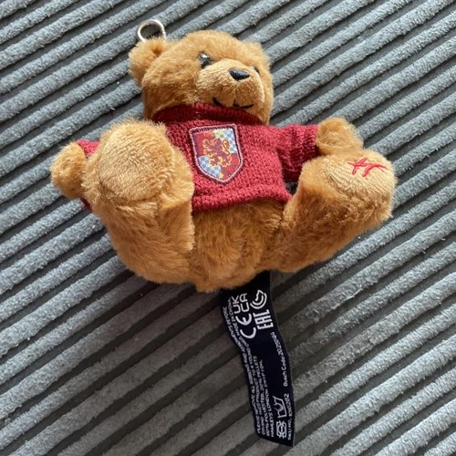 Hamleys Harry Potter Gryffindor Bear Keyring With Jumper