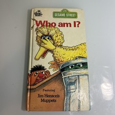 1978 Book Sesame Street Who Am I? Jim Henson Golden Sturdy Book