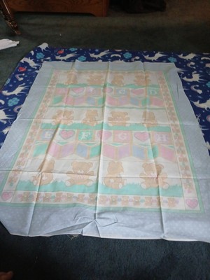Vtg Prefab Baby Quilt Top SPRINGS INDUSTRY       PATTERN 6052   BEARS AND BLOCKS