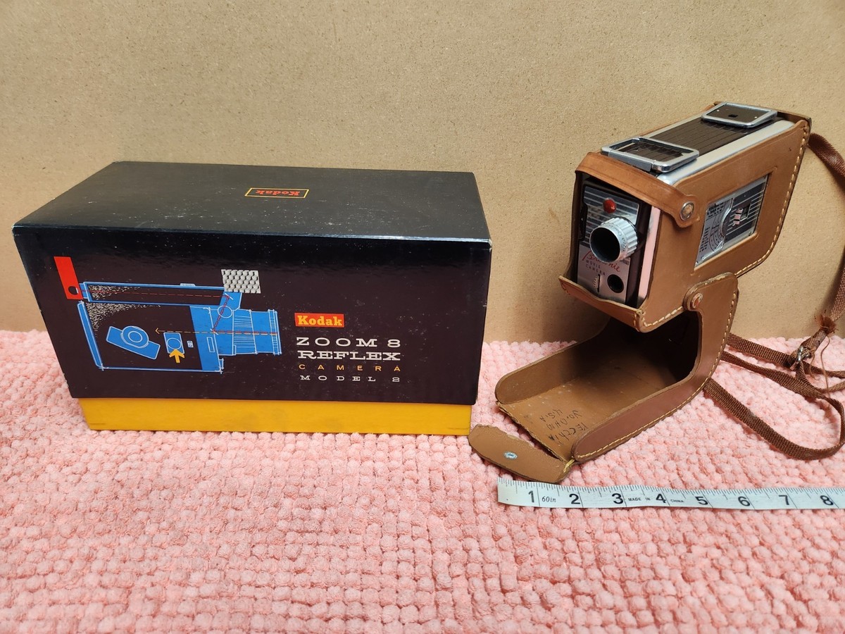 VTG Kodak Zoom 8 Reflex 8mm Movie Camera Model 2 w/ Original Box VTG Kodak Zoom 8 Reflex 8mm Movie Camera Model 2 w/ Original Box